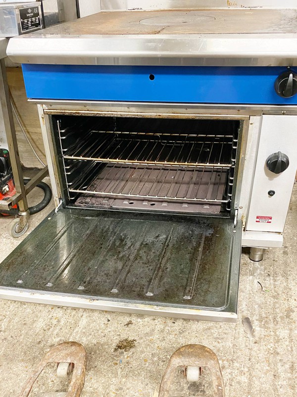 Blue Seal G570 Solid Top Gas Range for sale