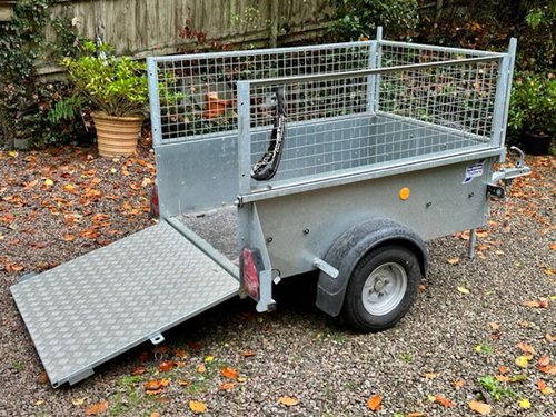 Ifor Williams Trailer with removable mesh sides Ifor Williams Trailer with removable mesh sides