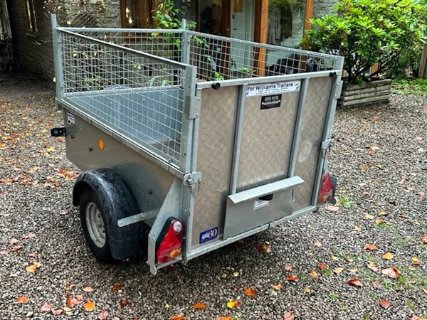 Buy Used Ifor Williams Trailer