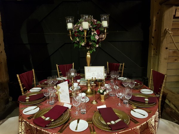 Red & Gold Damask Wedding Tablecloths