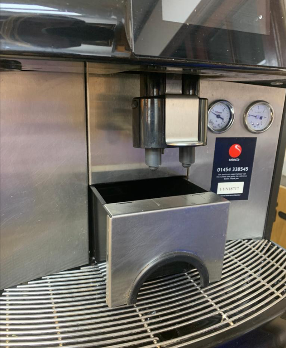Secondhand Catering Equipment Bean To Cup Coffee Machines Selecta