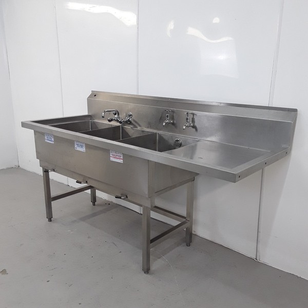 Triple bow kitchen sink for sale