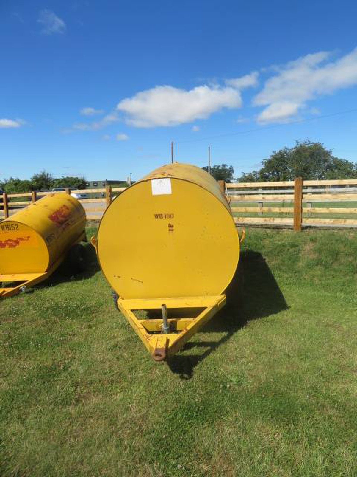 Secondhand Trailers Water, Diesel and Bulk Liquid Bowsers 2000L