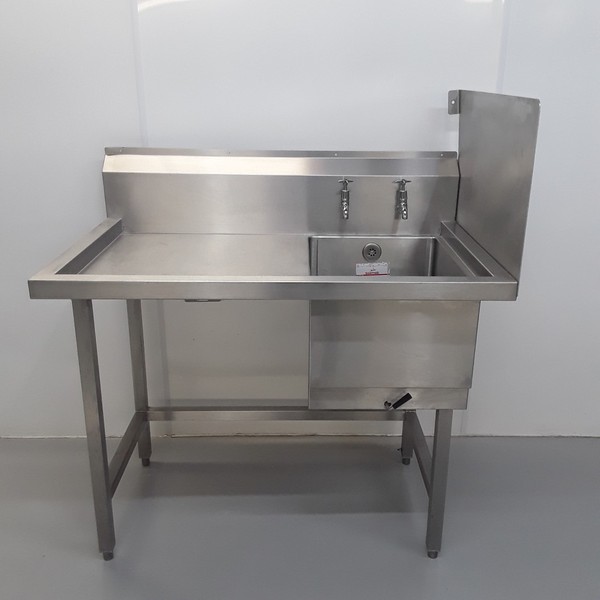 Stainless steel single sink