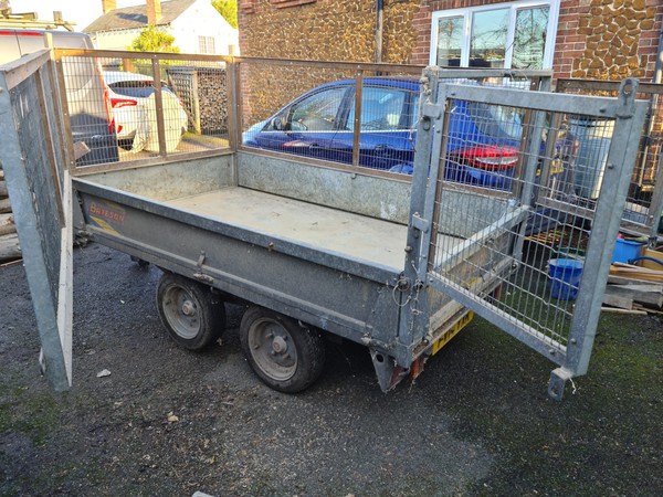 Twin axel cage sides trailer for sale