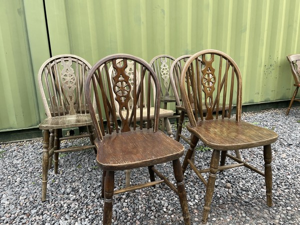 Pub wheel back chairs with bentwood back