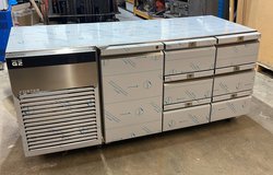 Bench prep fridge with drawers