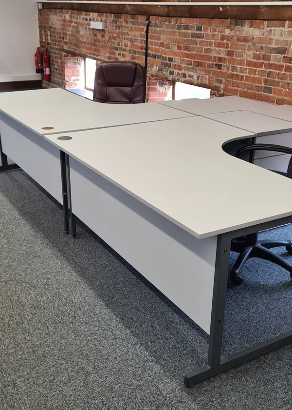 5x Grey Office desks for sale