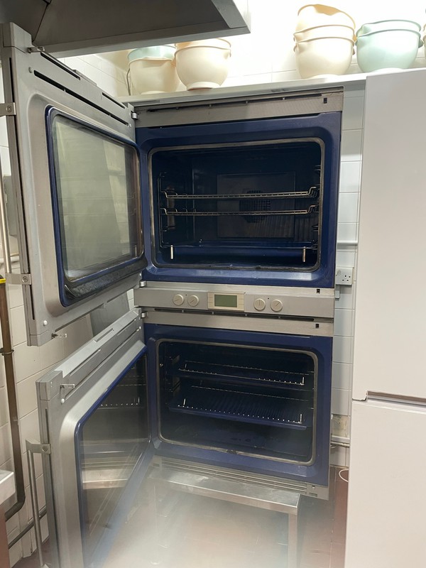 Used 6 grid oven