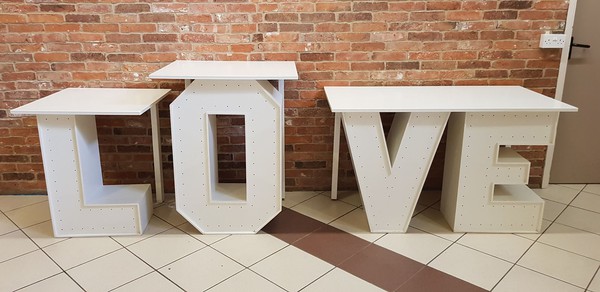 LOVE letters Tables
