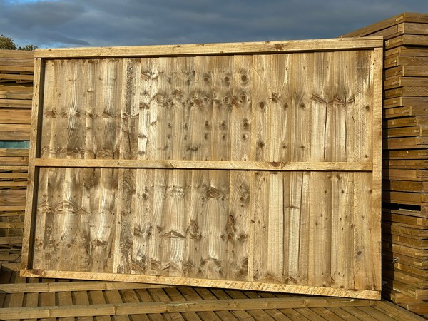 Secondhand Pressure Treated Framed Featheredge Fence Panels 6ft x 4ft