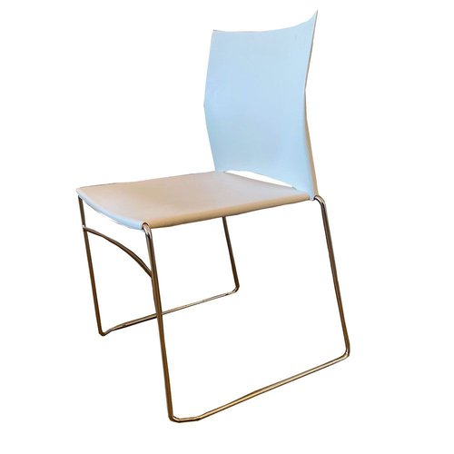 Secondhand White Polypropylene Contemporary Chair For Sale Secondhand White Polypropylene Contemporary Chair For Sale