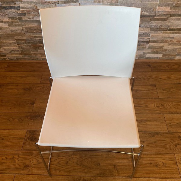 White Polypropylene Contemporary Chair For Sale
