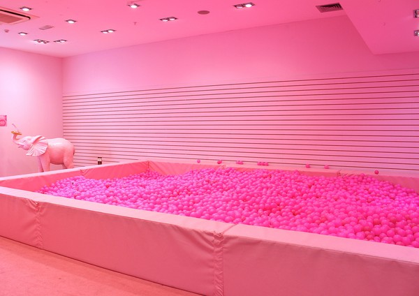 Large pink ball pool for sale
