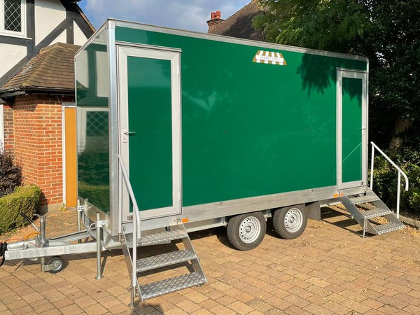 2 + 1 toilet trailer for sale