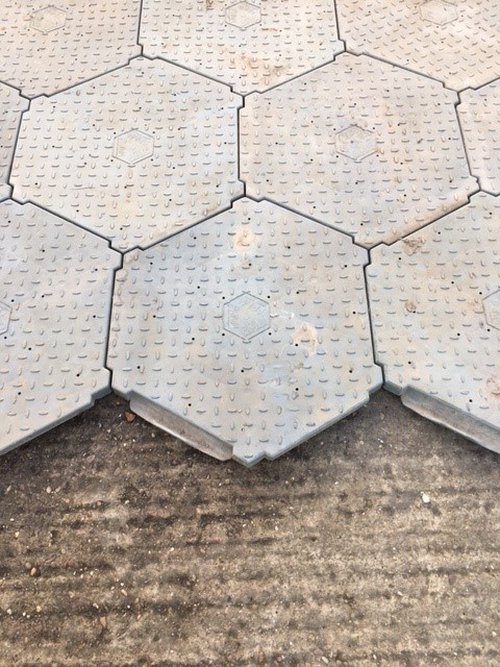 9MX9M Terra-Tech Hexagonal Interlinking Panels 9MX9M Terra-Tech Hexagonal Interlinking Panels