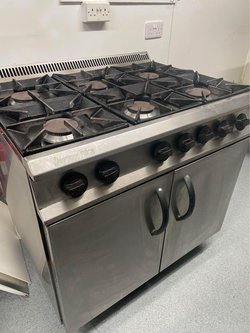 Secondhand Natural Gas 6 Burner Range Oven For Sale