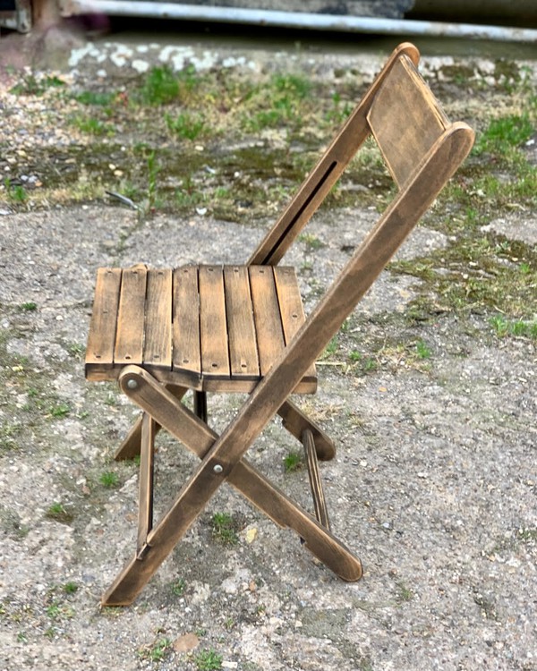 Buy Rustic folding chairs
