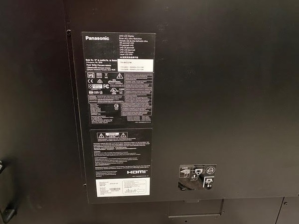 8x Large Touchscreen - Panasonic 86" 4K UHD Digital Signage inc. Flightcase - Pontefract, West Yorkshire 10