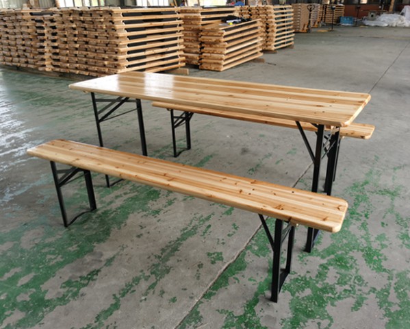 Secondhand Beer Benches Solid Folding Wood Table with Benches For Sale