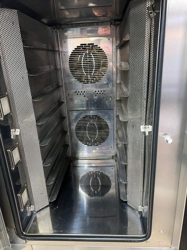 8 Grid bakery oven for sale