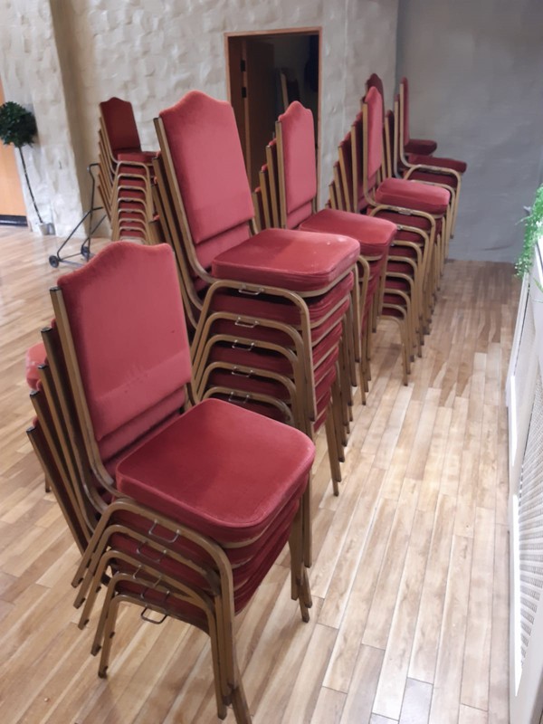 200x Red Stackable Banqueting Chairs