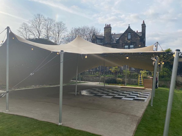Stretch tent with black and white dance floor