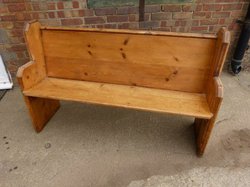 Kingston Stripped Pine Pew