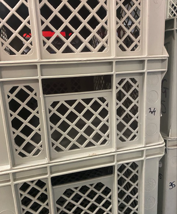 Secondhand storage crates