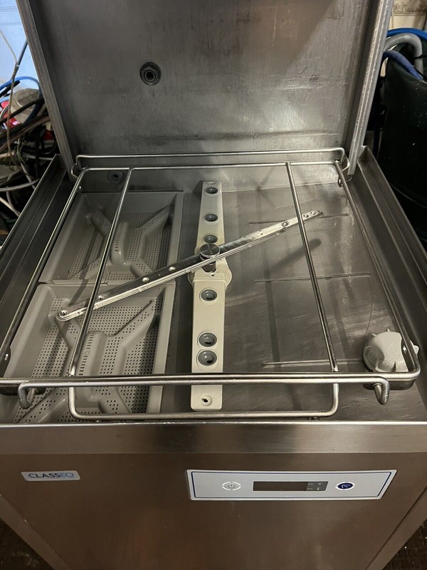 Secondhand dishwasher for sale
