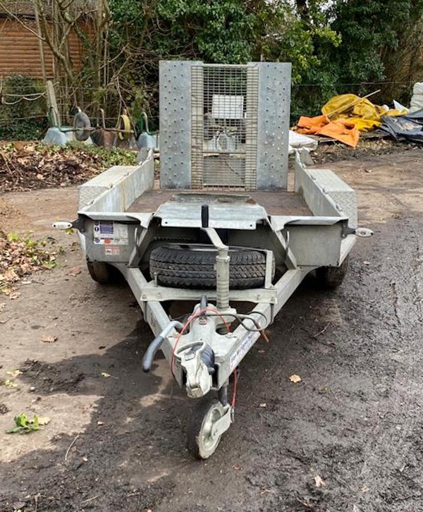 Ifor Williams GH94BT Trailer with Ramp
