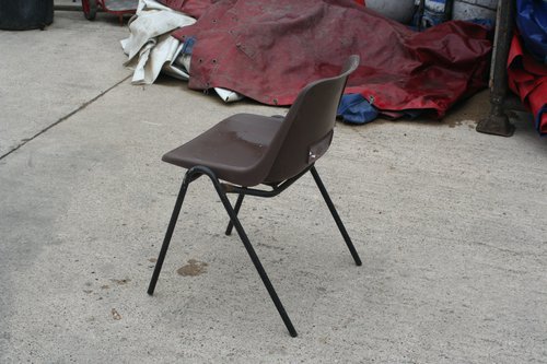 Trailer chairs deals