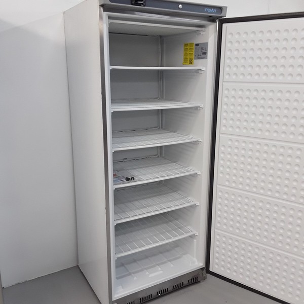 Commercial freezer upright