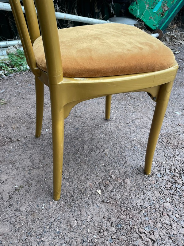 150x Gold Gala Resin Chairs for sale