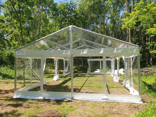 Clear marquee roofs manufactured to your specifications