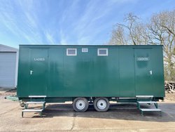 4 + 2 toilet trailer for sale