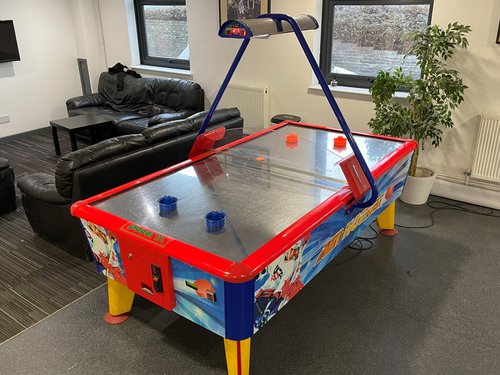 Commercial air hocky table Commercial air hocky table