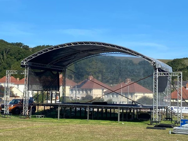 Used stage roofing