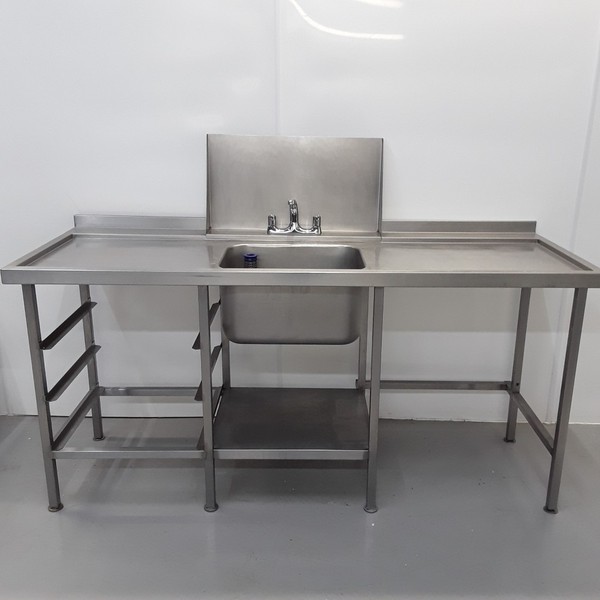 Prep sink with double drainer and tray rack
