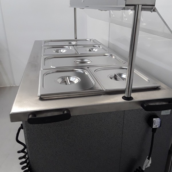 Bain Marie / hot cupboard serving counter on wheels