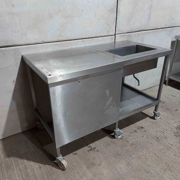 Welded steel table and ice well