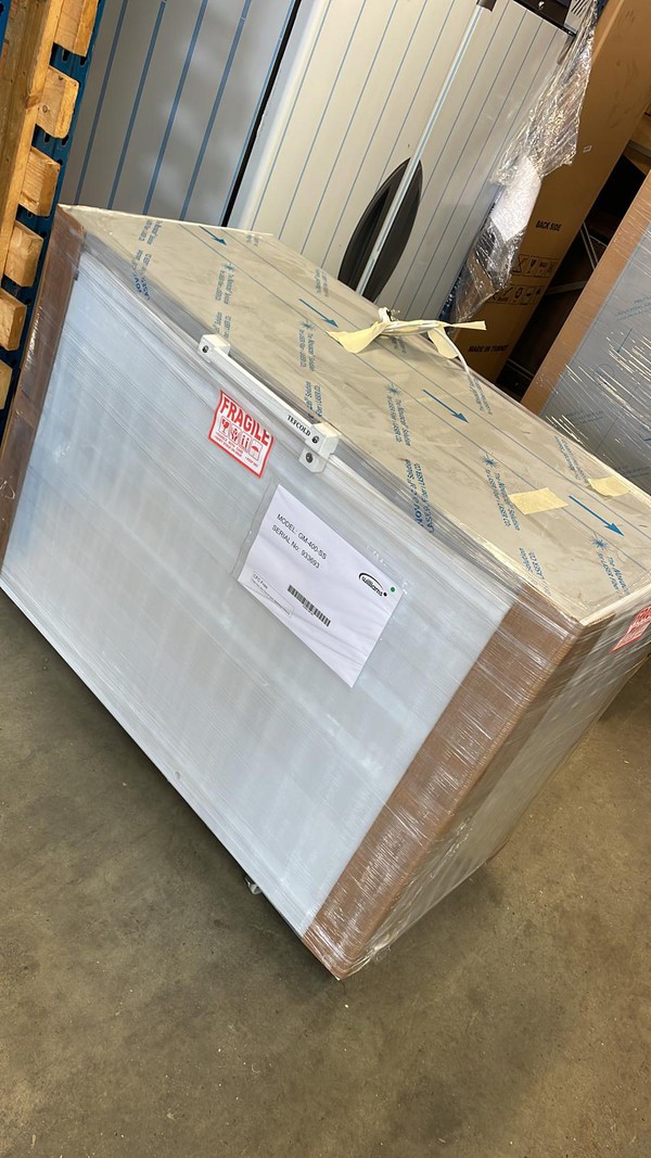 Secondhand Catering Equipment Chest Freezers Tefcold GM400 385 Ltr