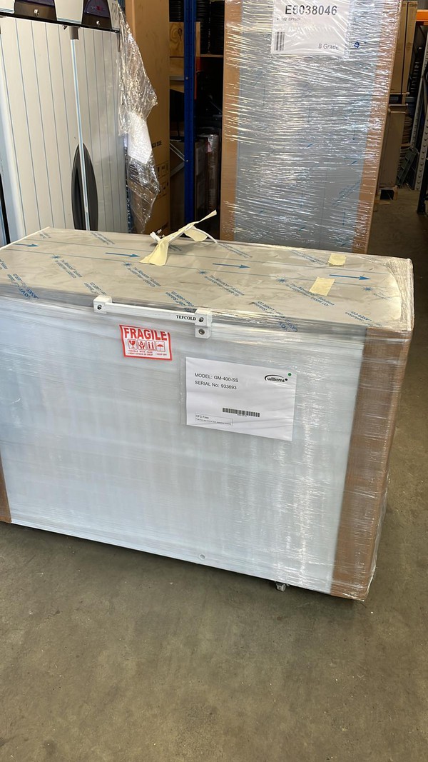 Secondhand Catering Equipment Chest Freezers Tefcold GM400 385 Ltr Chest Freezer London