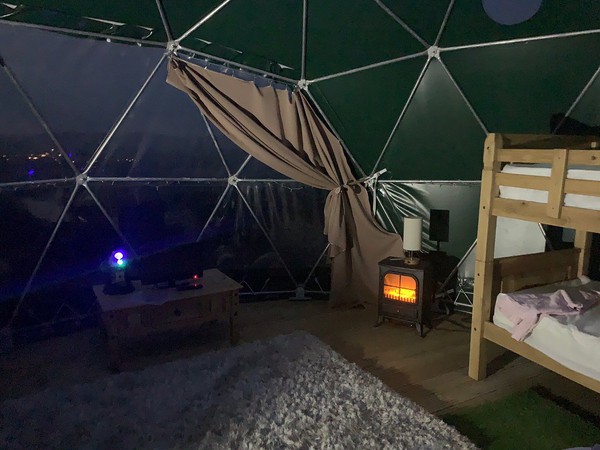 Glamping dome with bunk beads
