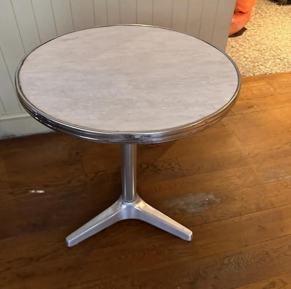 Buy Round Cafe Tables