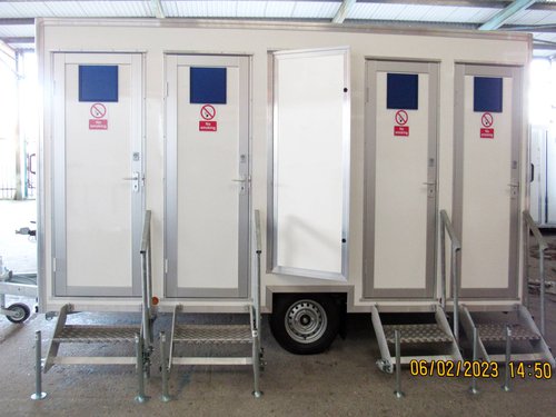 4 Bay LPG shower trailer for sale 4 Bay LPG shower trailer for sale