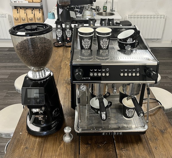 Selling Eclipse Onyx 2 Group Coffee Machine
