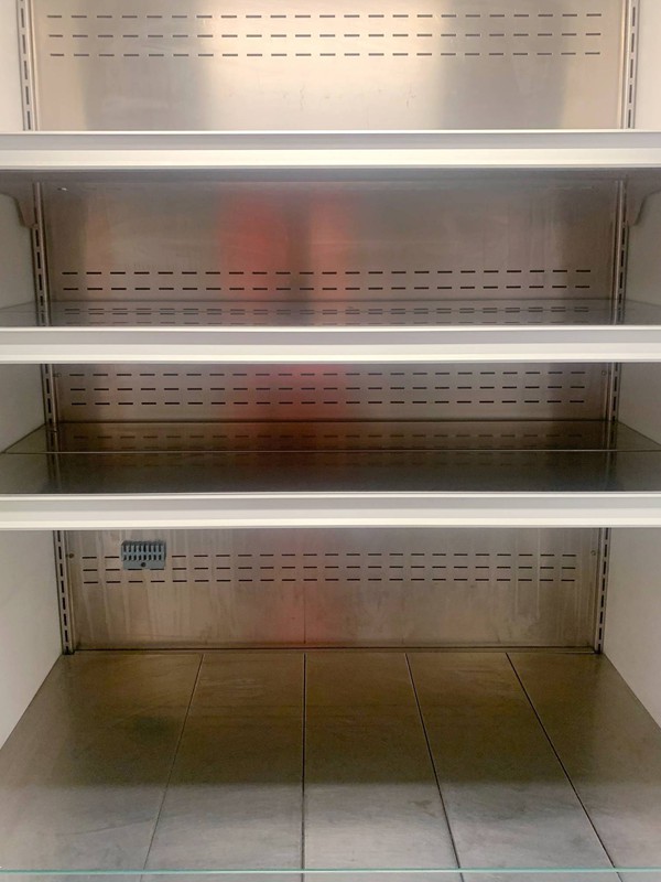 Multi deck fridge