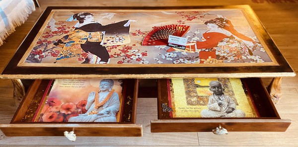 Customised Japanese Oriental Style Geisha Table