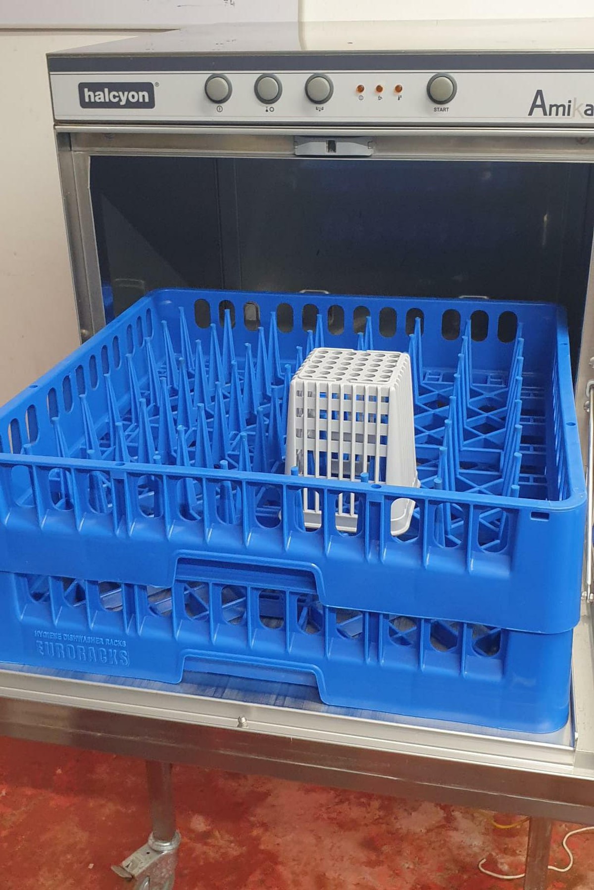 Secondhand Catering Equipment Front Loading Dish Washers Amika